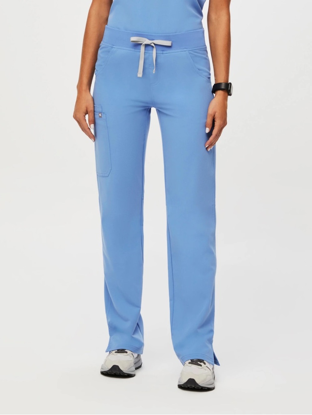 FIGS Kade™ Cargo Scrub Pants - Ceil Blue